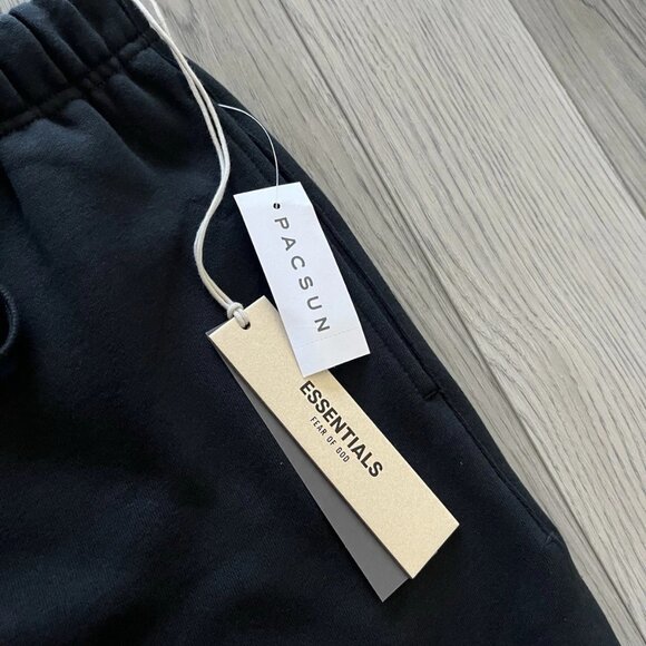 Essentials Stretch Limo Relaxed Sweatpants Black Size XS - Picture 2 of 9